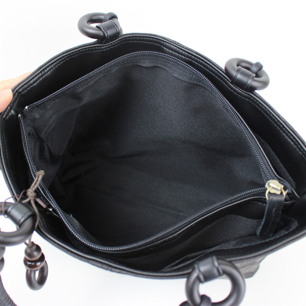 日本製 花柄牛革型押しハンドバッグ  A326