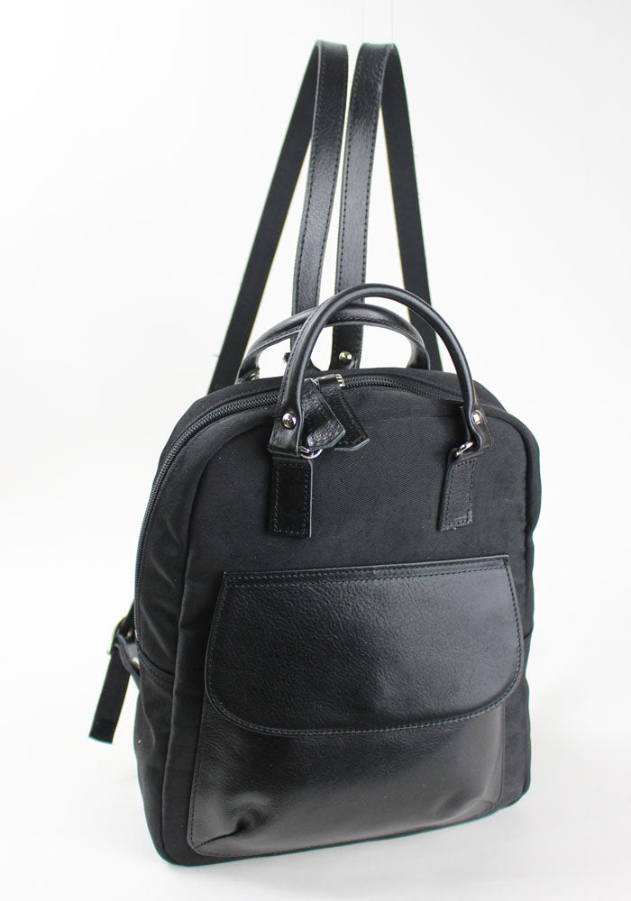 日本製 本革 ナイロン×牛革 リュックサック A411
