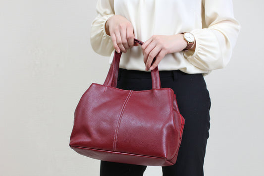 【日本製】本革シンプルハンドバッグ B233